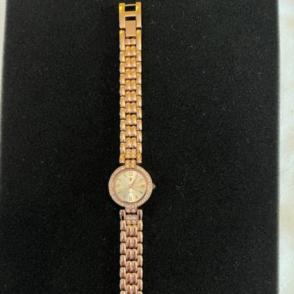 FLEUR DE LIS | Rose Gold-tone finish watch with crystal-set bezel-NEW Battery